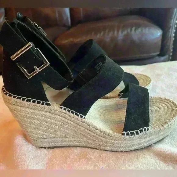 INC International Concepts Shoes - INC Black Wedges Women’s SZ 7